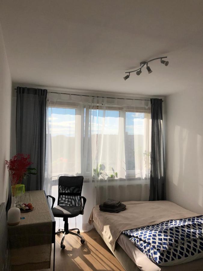 M&B Pokoj Przy Rondzie Daszynskiego Warschau Exterior foto